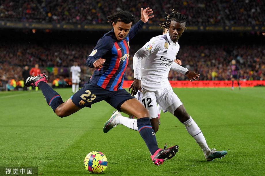 管理层陷入 管理层陷入