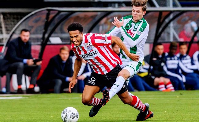 表现出应有 表现出应有